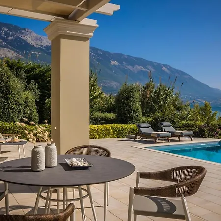 Luxury Kefalonia 트라페자키
